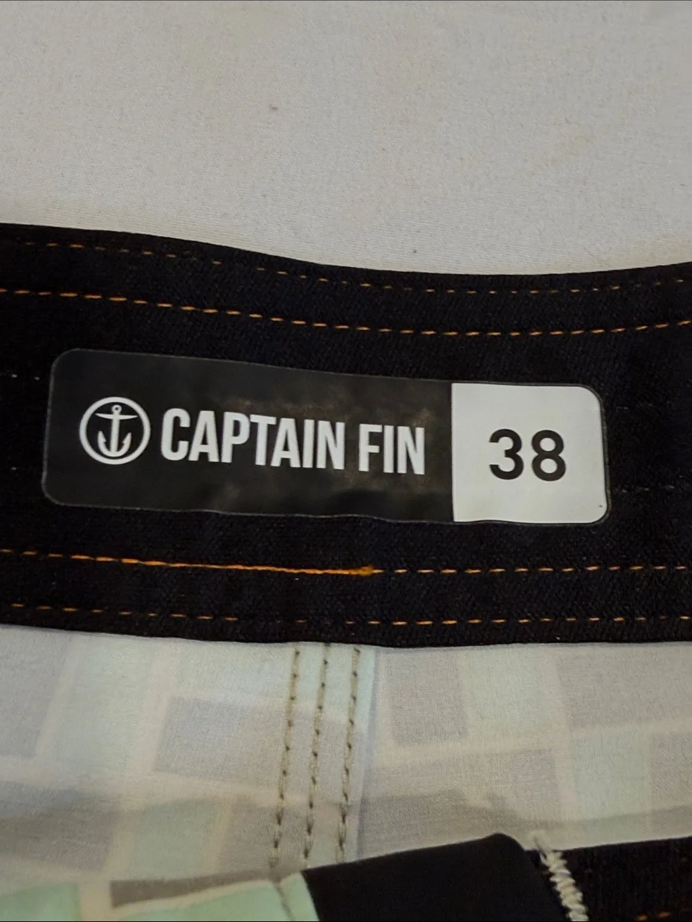 T0309100 Captain fin board shorts  38